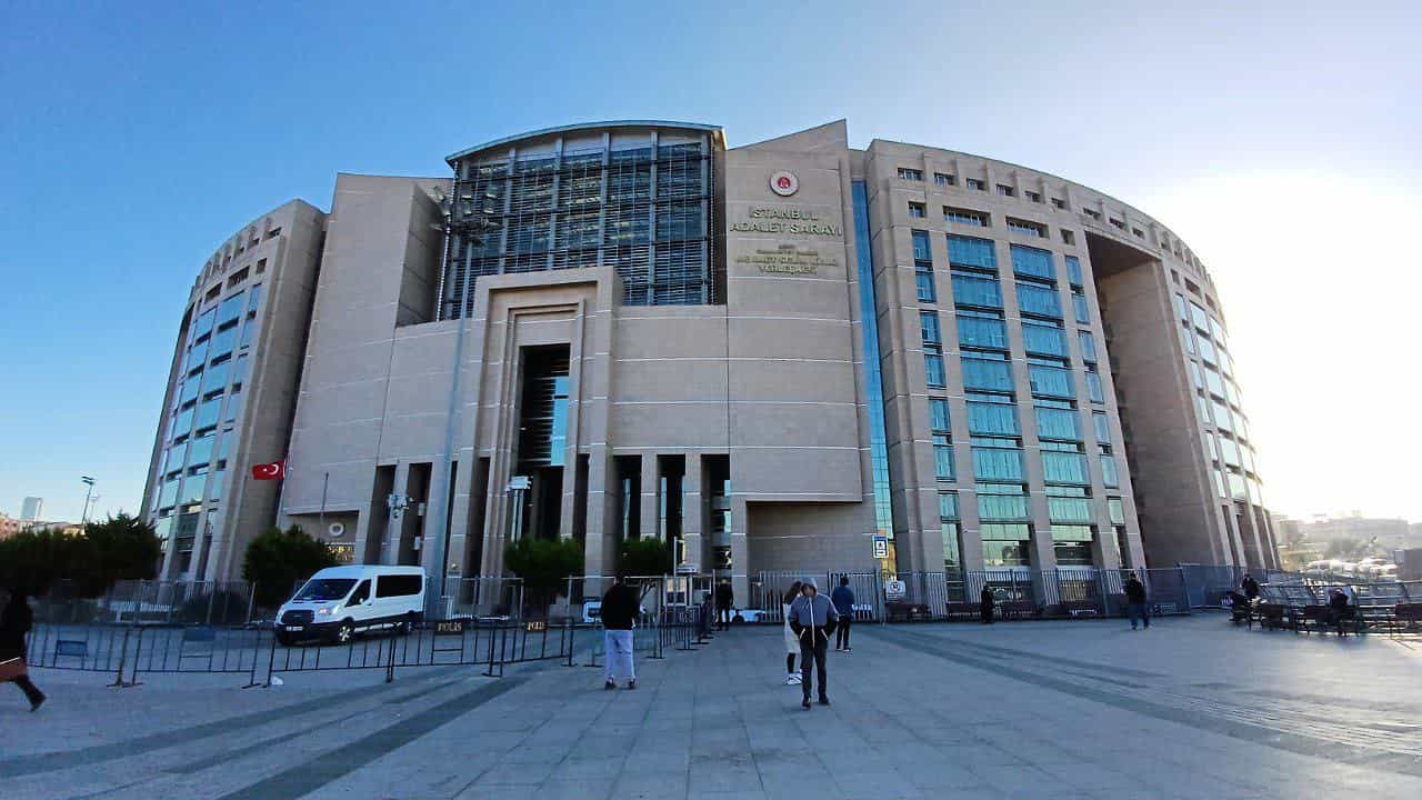 Fon soruşturmasında 15 tutuklama daha: Taha Çakmak tutuklandı, Nusret Altınbaş teslim oldu