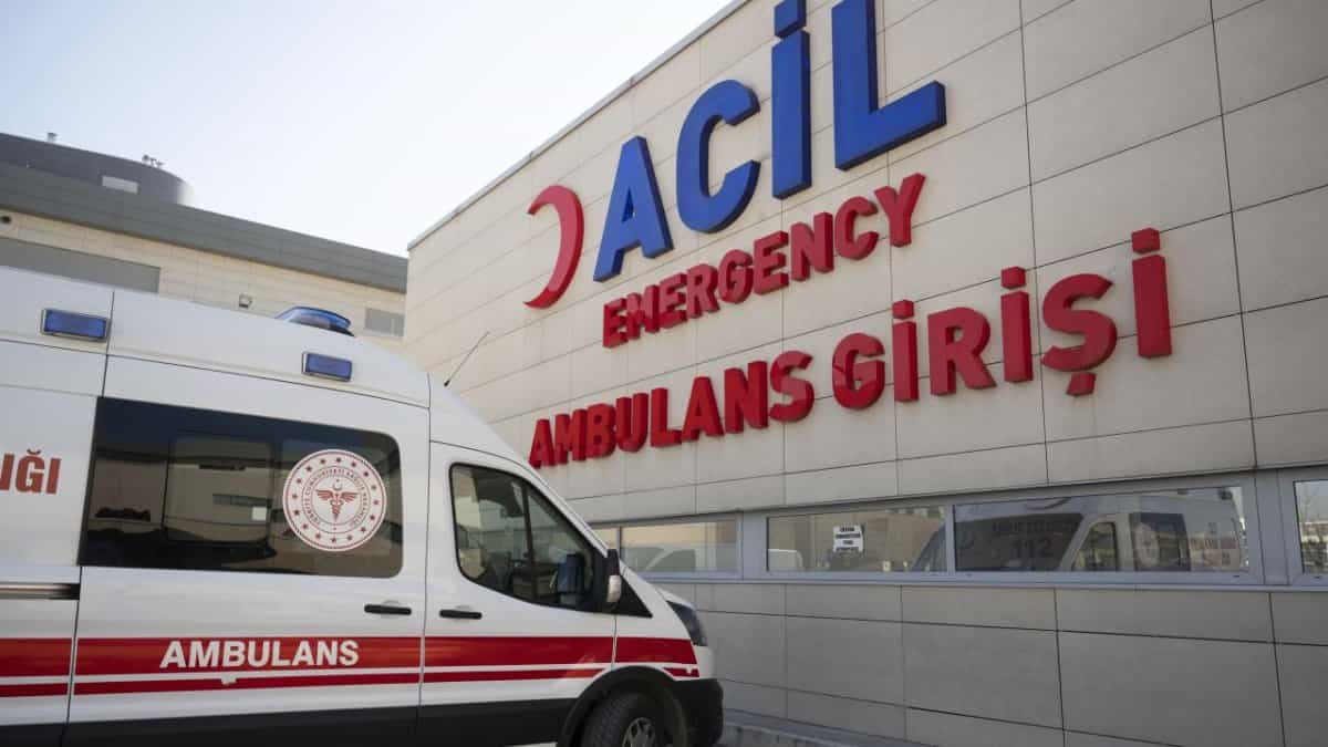 Acil servise başvuranların yarısı acil olmayan hastalar