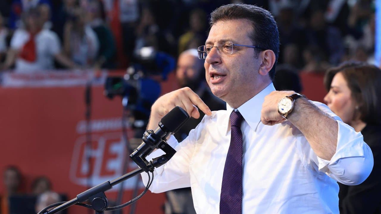 İmamoğlu'ndan iktidara 10 yıllık karne tepkisi: “Düşün milletin yakasından!”