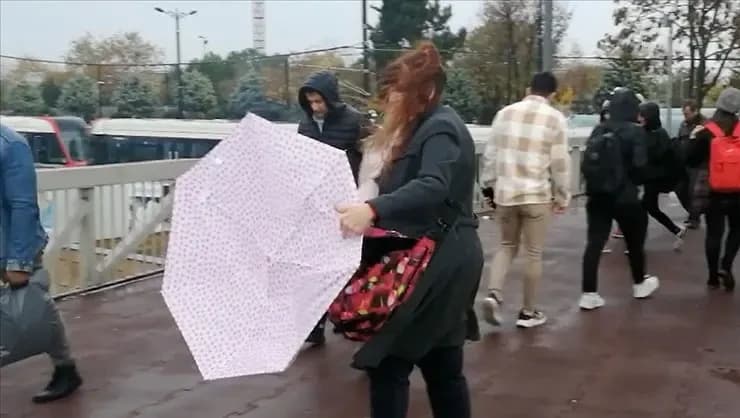 Çevre, Şehircilik ve İklim Değişikliği Bakanlığı'ndan 'sağanak' uyarısı