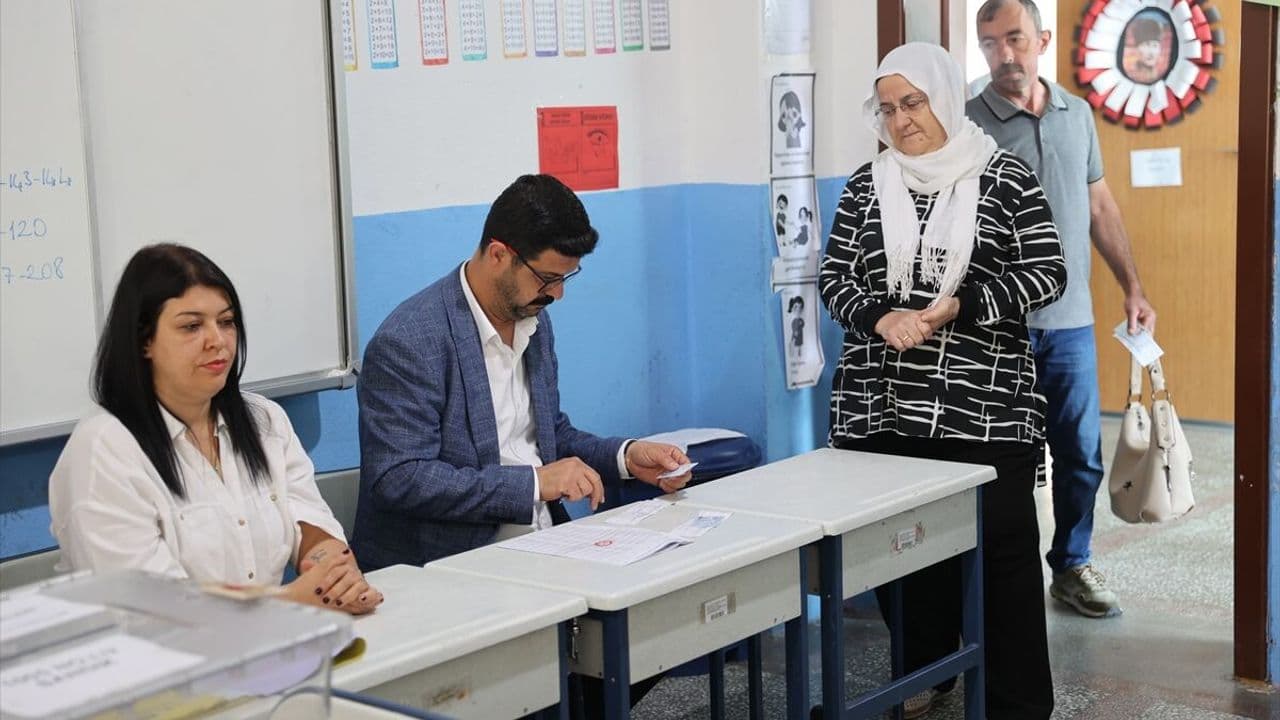 Nevşehir'de Seçim Var: Seçmenler Sandık Başında